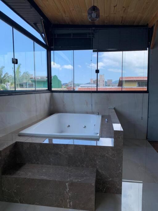 Apartment Loft Com Hidro No Centro *